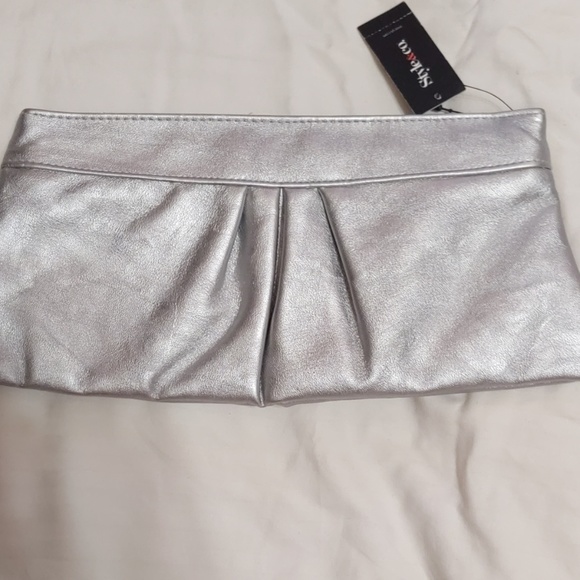 Style & Co. Handbags - Style & Co. Small clutch purse